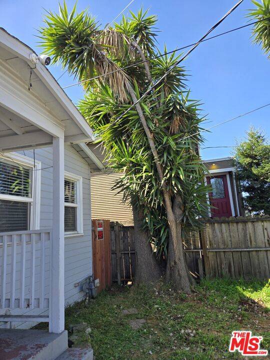 Oakland, CA 94605,2522 75th AVE