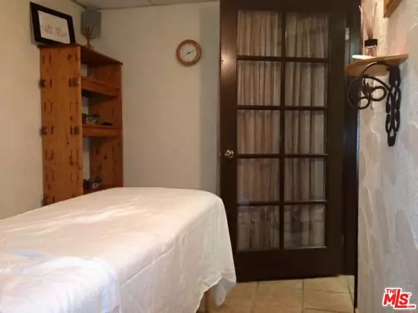 Malibu, CA 90265,21241 Pacific Coast HWY #21241