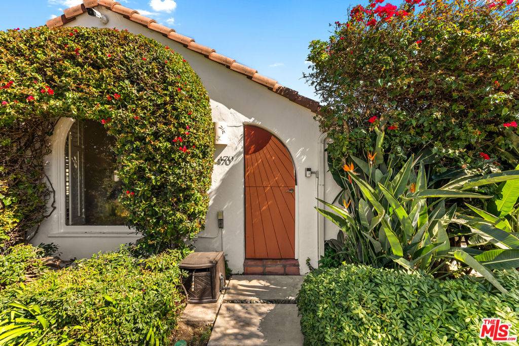 470 S Swall DR, Beverly Hills, CA 90211
