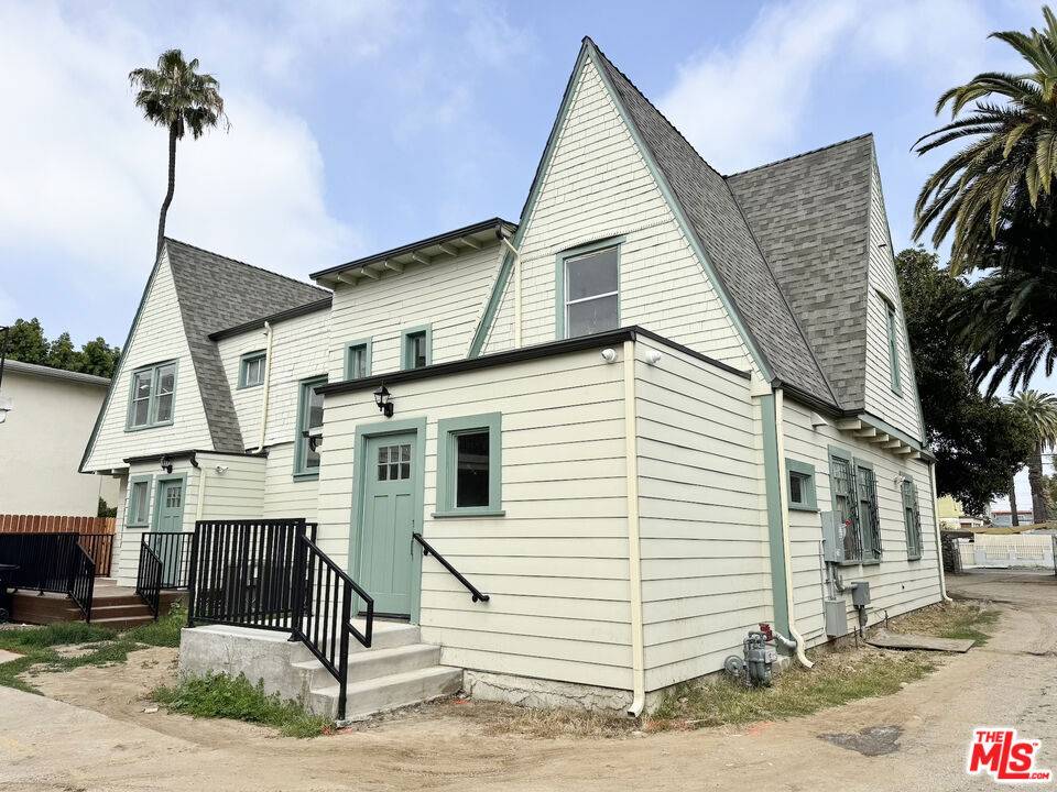 2739 S Budlong AVE, Los Angeles, CA 90007