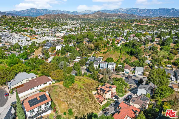 Los Angeles, CA 90065,4263 BARRYKNOLL DR