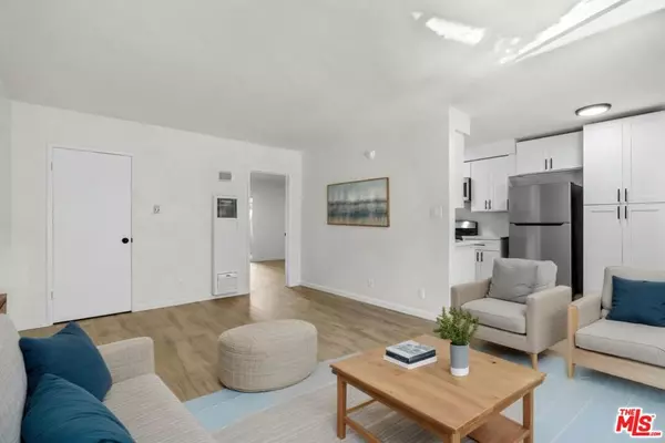 Playa Del Rey, CA 90293,7825 W Manchester AVE #6
