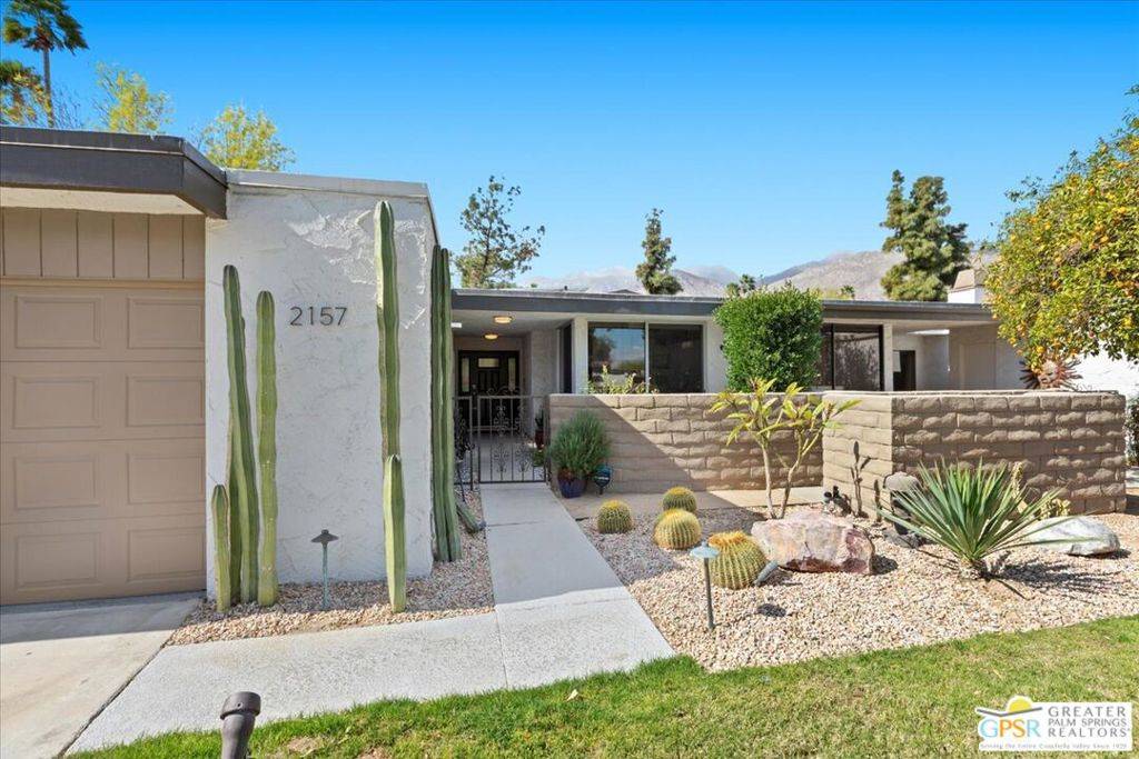 Palm Springs, CA 92264,2157 Casitas WAY