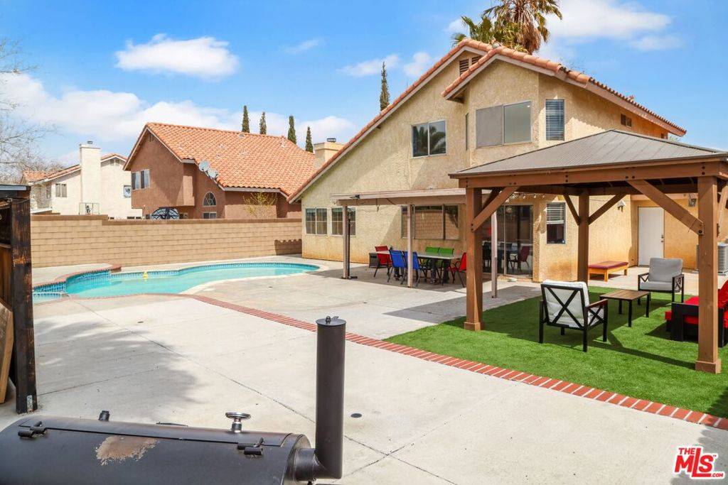 Lancaster, CA 93535,43735 Rodin AVE