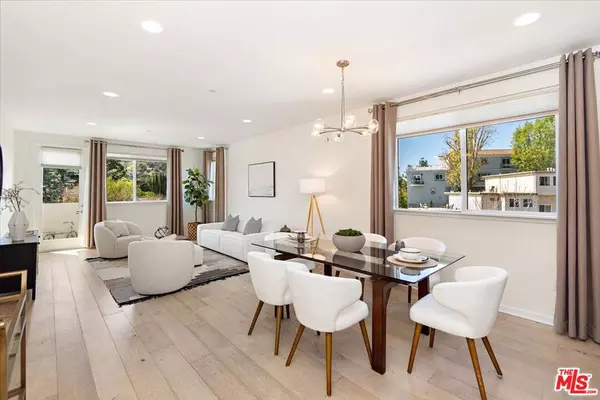11912 Laurelwood DR #202, Studio City, CA 91604