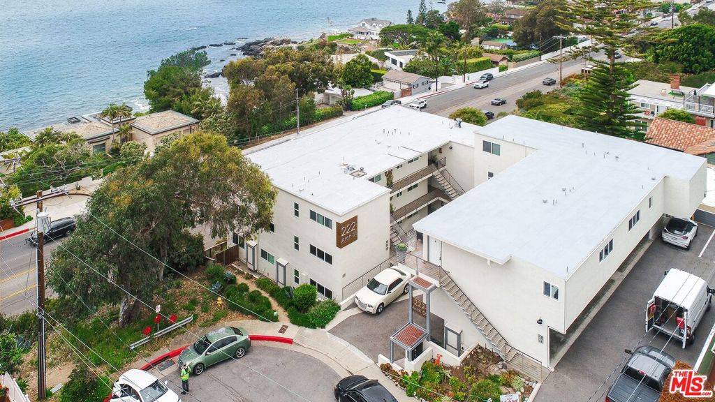 Laguna Beach, CA 92651,222 Arch ST