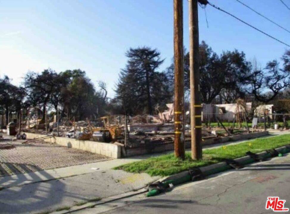 Altadena, CA 91001,2469 Grandeur AVE