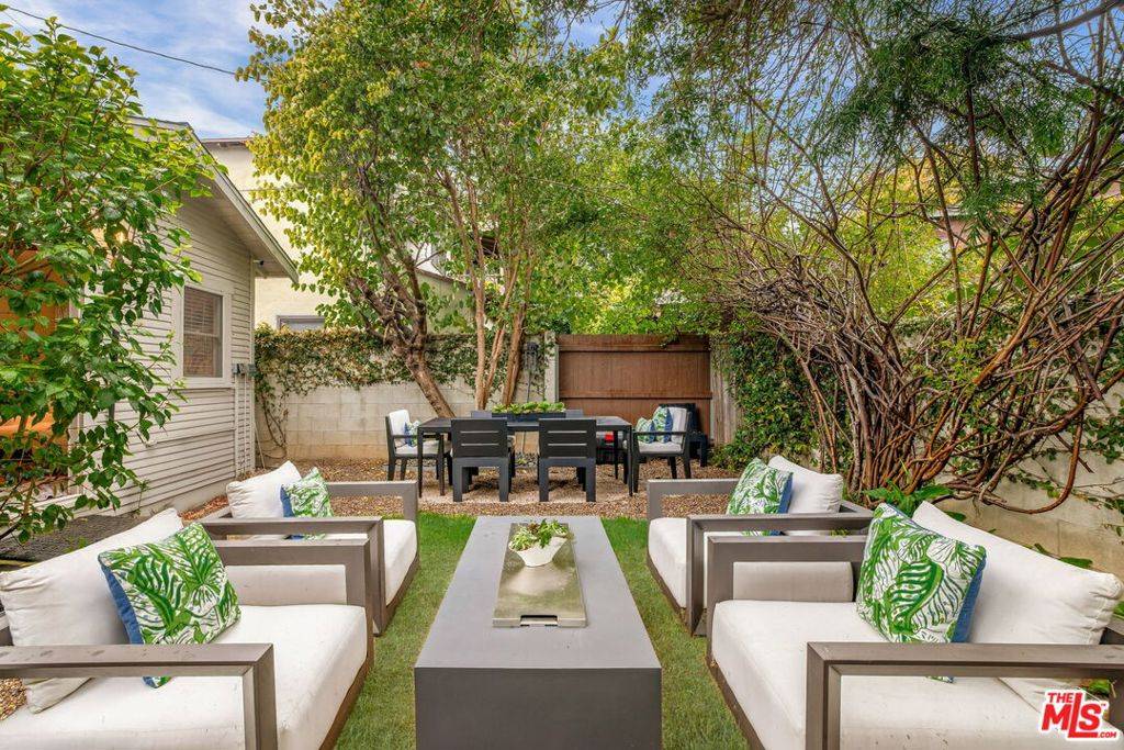 1012 1/2 Euclid ST, Santa Monica, CA 90403