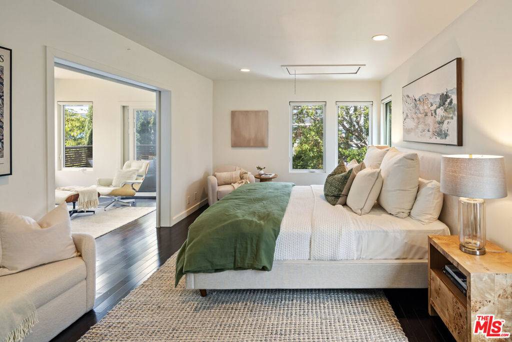 Venice, CA 90292,34 Anchorage ST