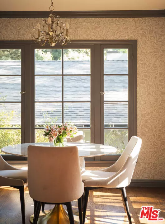 Los Angeles, CA 90068,5929 Tuxedo TER