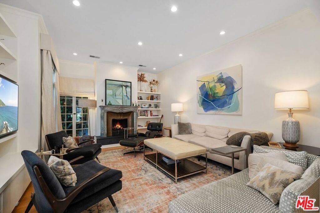 Santa Monica, CA 90402,621 15th ST