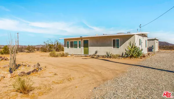 Joshua Tree, CA 92252,5737 Mojave Ranch RD