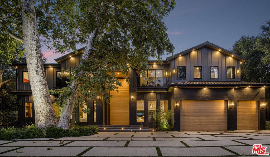 Encino, CA 91316,4565 Encino AVE