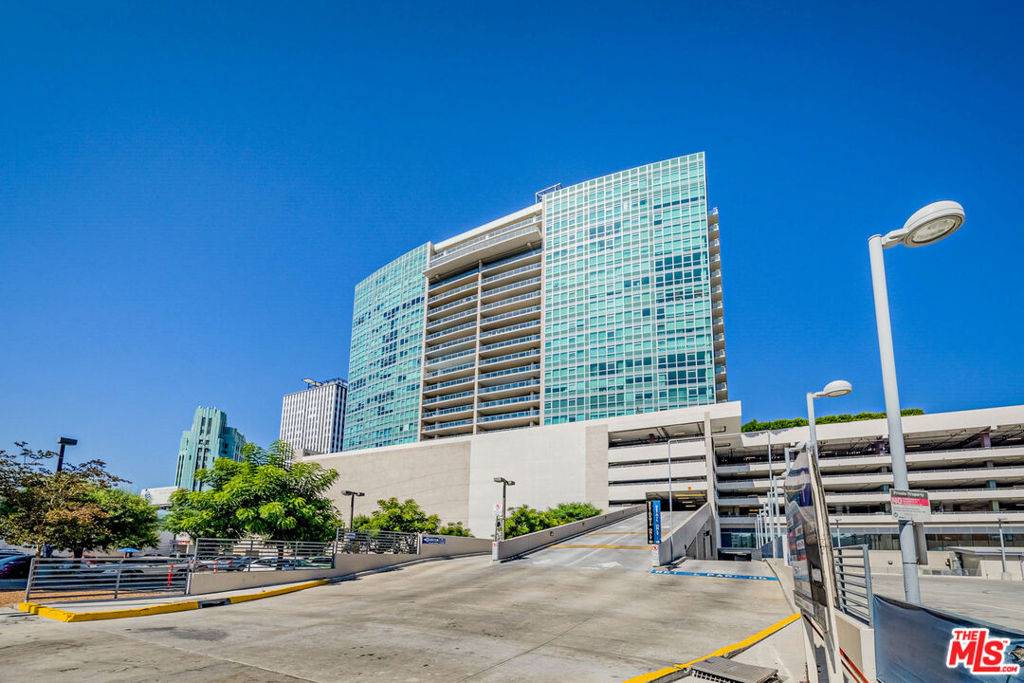 Los Angeles, CA 90010,3785 Wilshire BLVD #1805