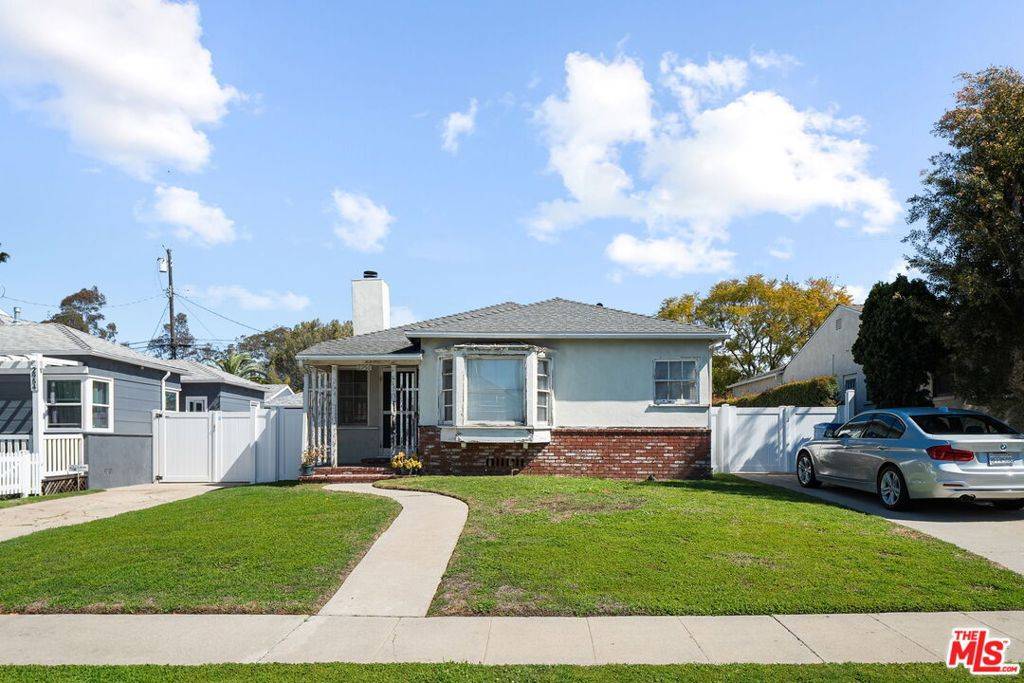 2956 Kelton AVE, Los Angeles, CA 90064