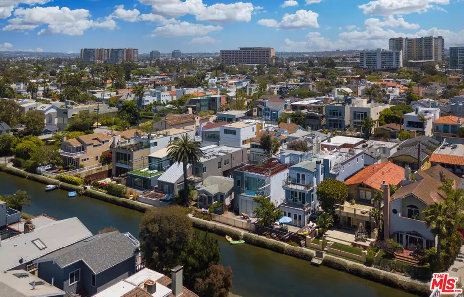 218 Carroll CT, Venice, CA 90291