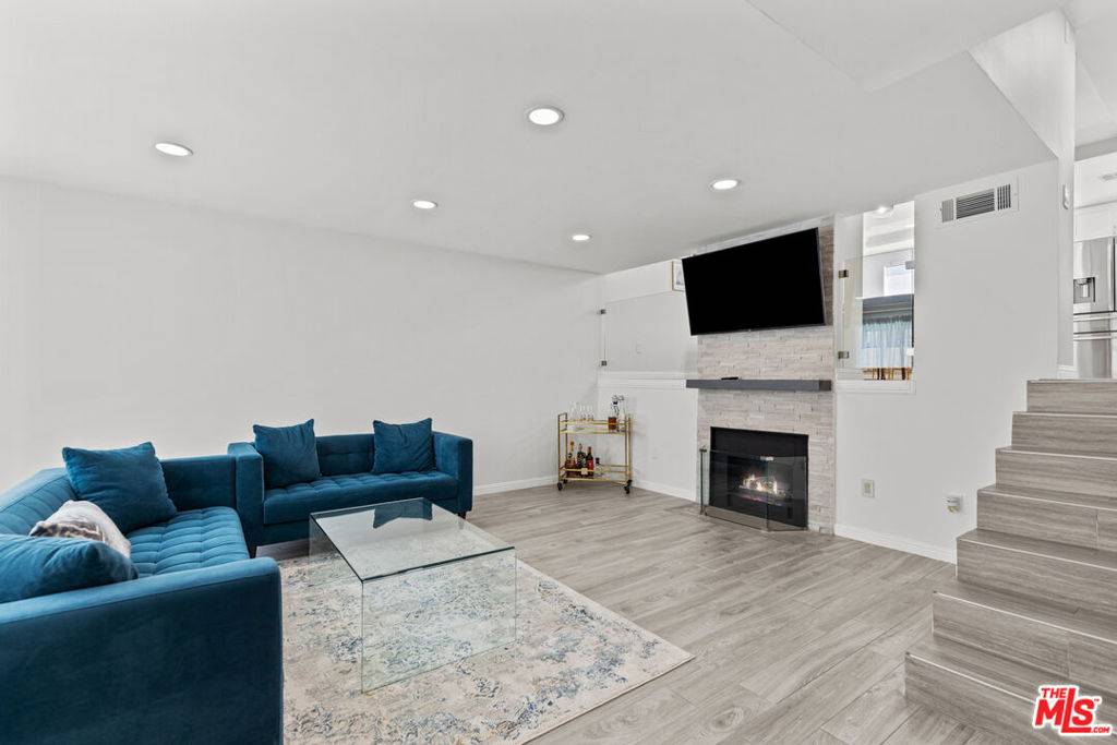 14500 Van Nuys BLVD #46, Panorama City, CA 91402