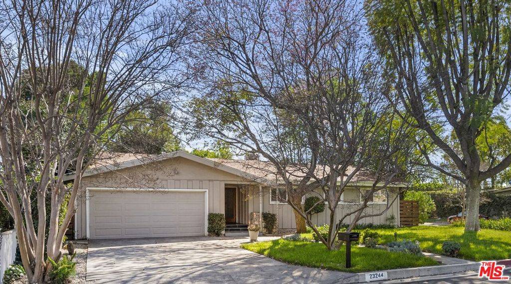 23244 Friar ST, Woodland Hills, CA 91367