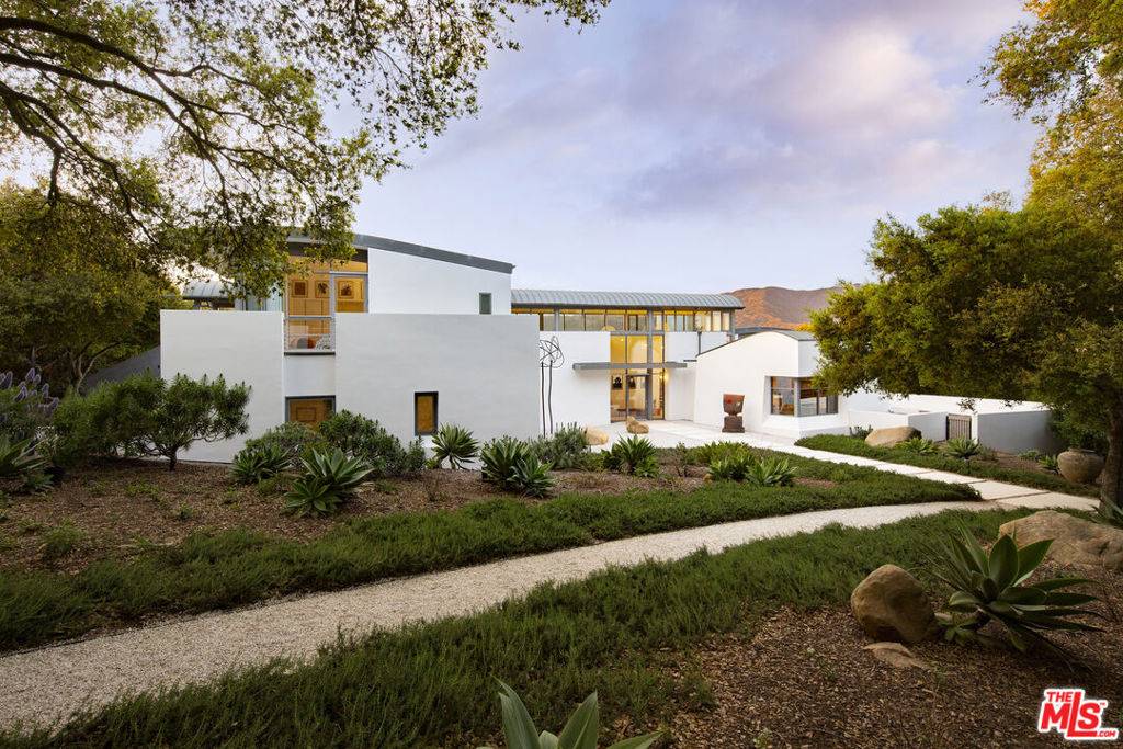 Santa Barbara, CA 93110,4450 Via Alegre