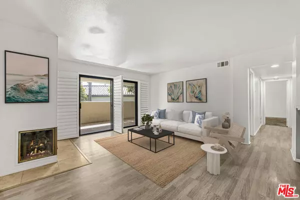 2053 Majorca DR, Oxnard, CA 93035