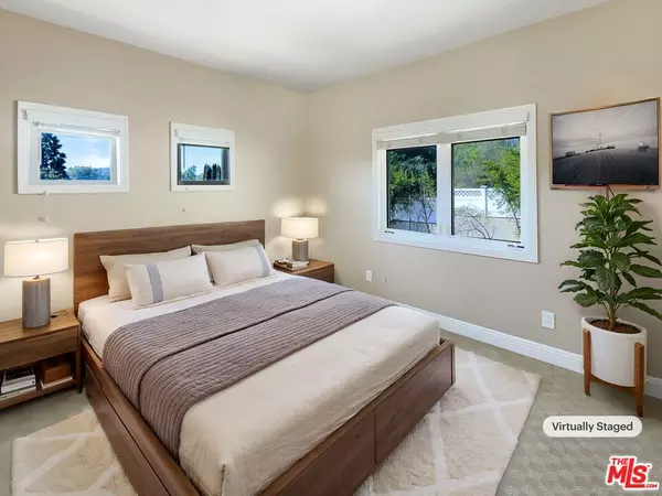 Fullerton, CA 92835,2829 Maple AVE