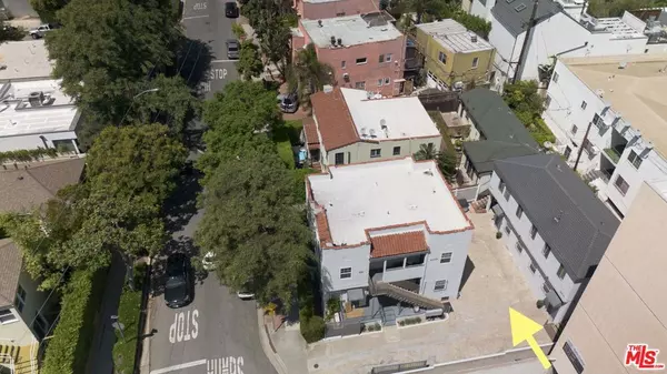 West Hollywood, CA 90069,832 Hilldale AVE