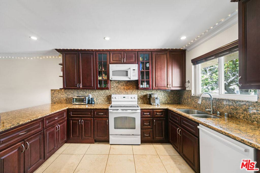 Malibu, CA 90265,6481 Kanan Dume RD