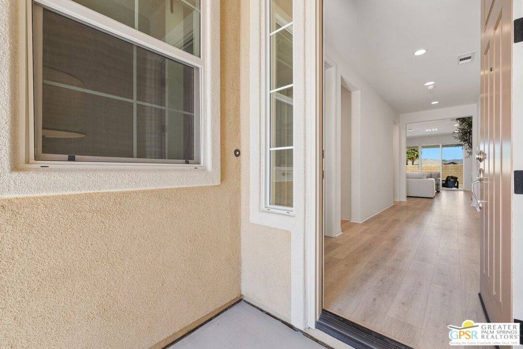 La Quinta, CA 92253,81952 Vida Bella DR