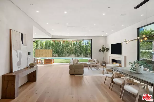 14718 Otsego ST, Sherman Oaks, CA 91403