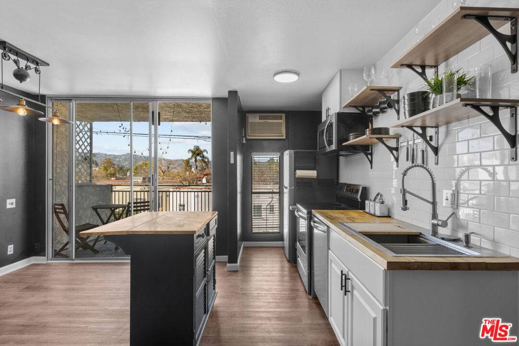 6151 Orange ST #311, Los Angeles, CA 90048