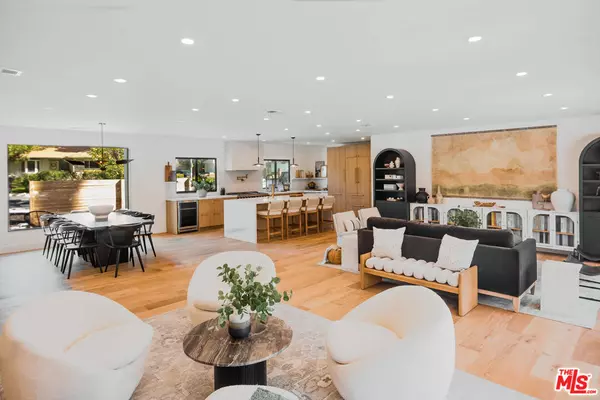 Northridge, CA 91324,19500 Mayall ST