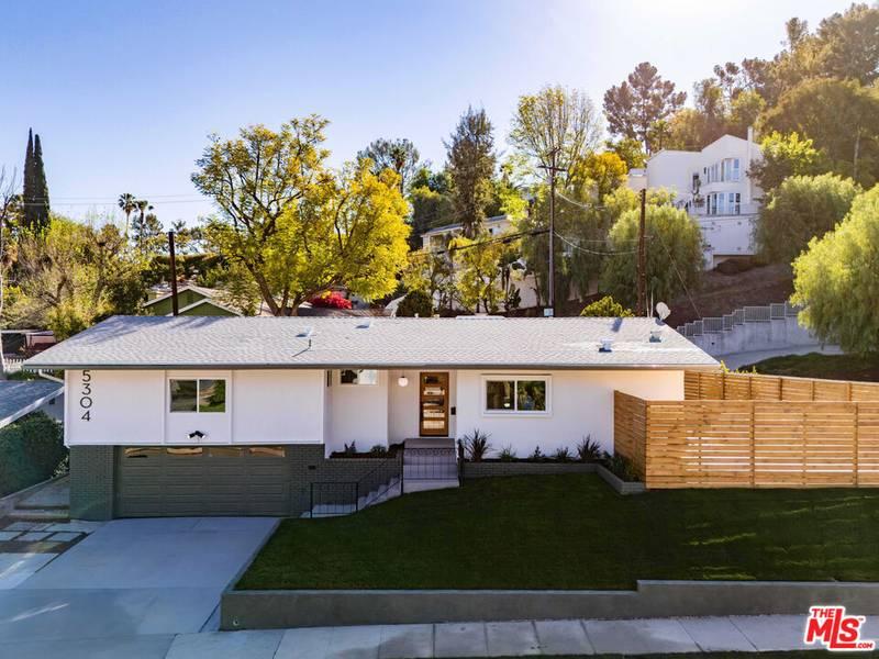 5304 Baza AVE, Woodland Hills, CA 91364