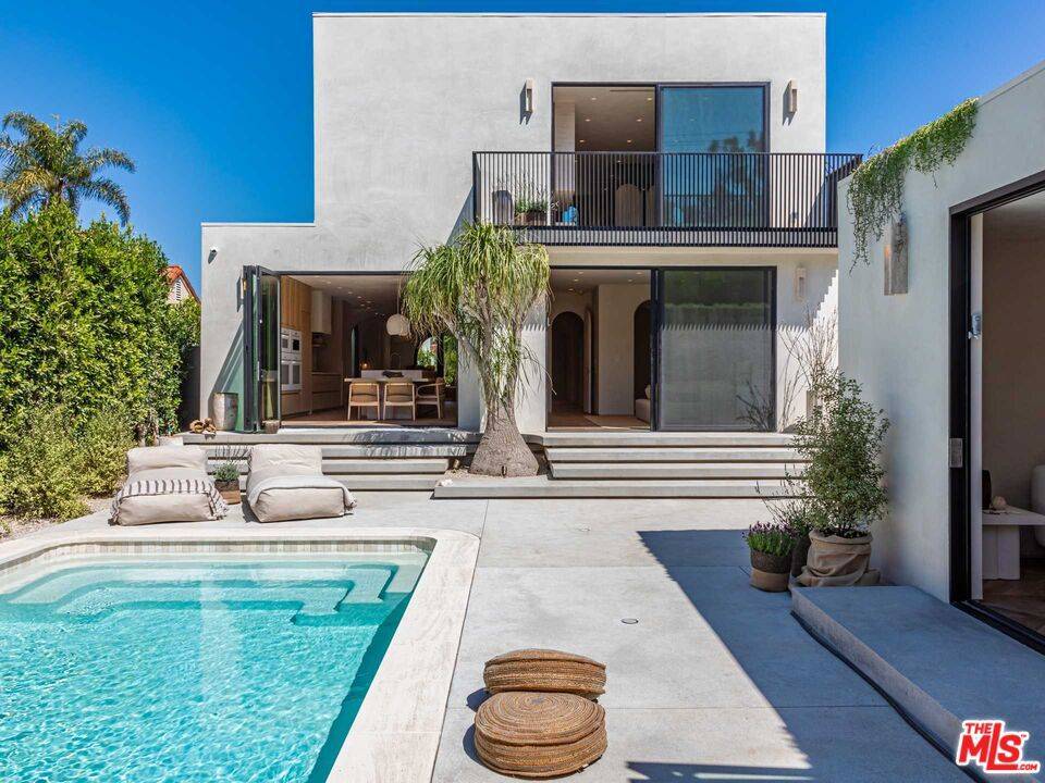 309 N Arden BLVD, Los Angeles, CA 90004