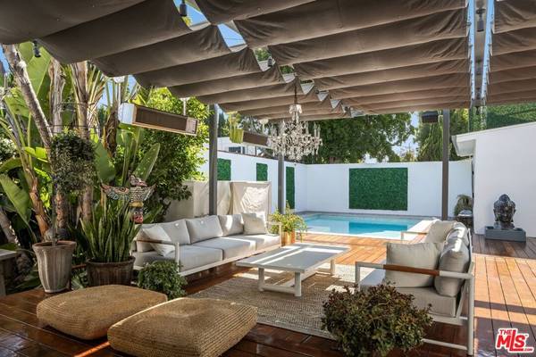 517 N Laurel AVE, Los Angeles, CA 90048