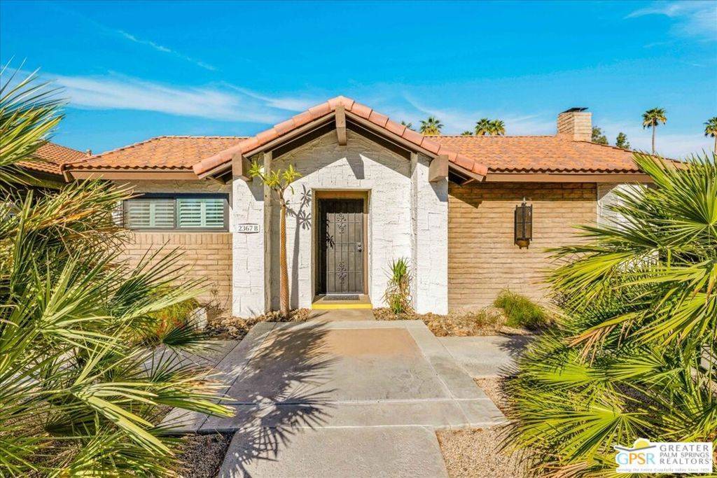2367 S Gene Autry TRL #B, Palm Springs, CA 92264