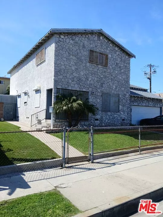 Los Angeles, CA 90044,10711 S Budlong AVE