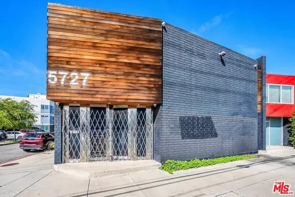 5727 W Adams BLVD, Los Angeles, CA 90016