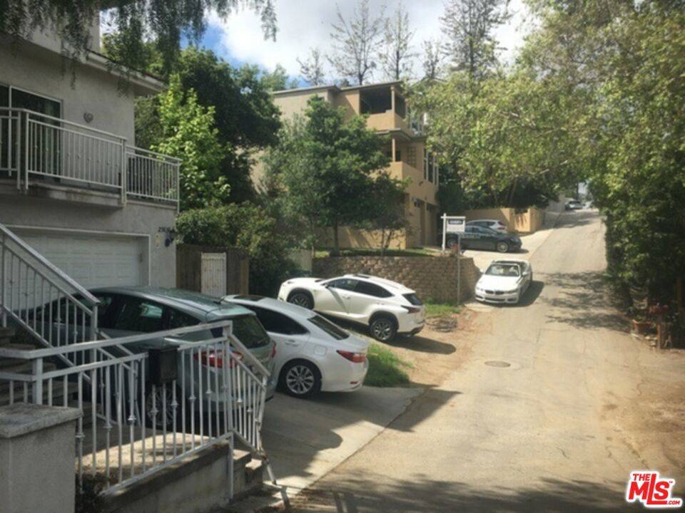 Calabasas, CA 91302,0 Aster Trail Rd.