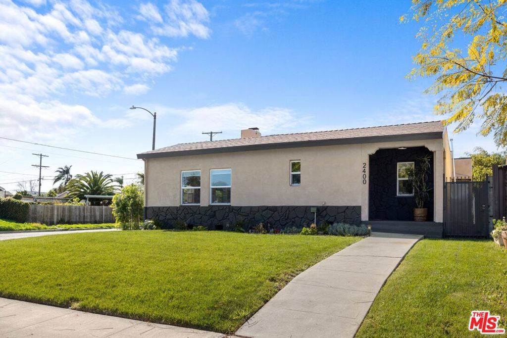 Los Angeles, CA 90043,2400 W 74th ST