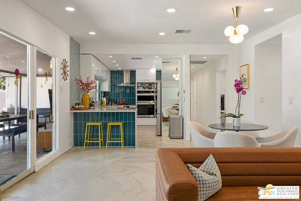 Palm Springs, CA 92262,1405 E Tachevah DR