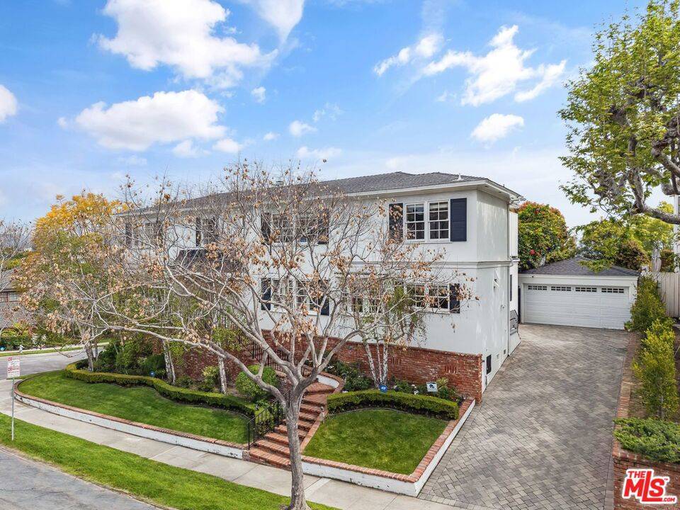502 Hillgreen DR, Beverly Hills, CA 90212