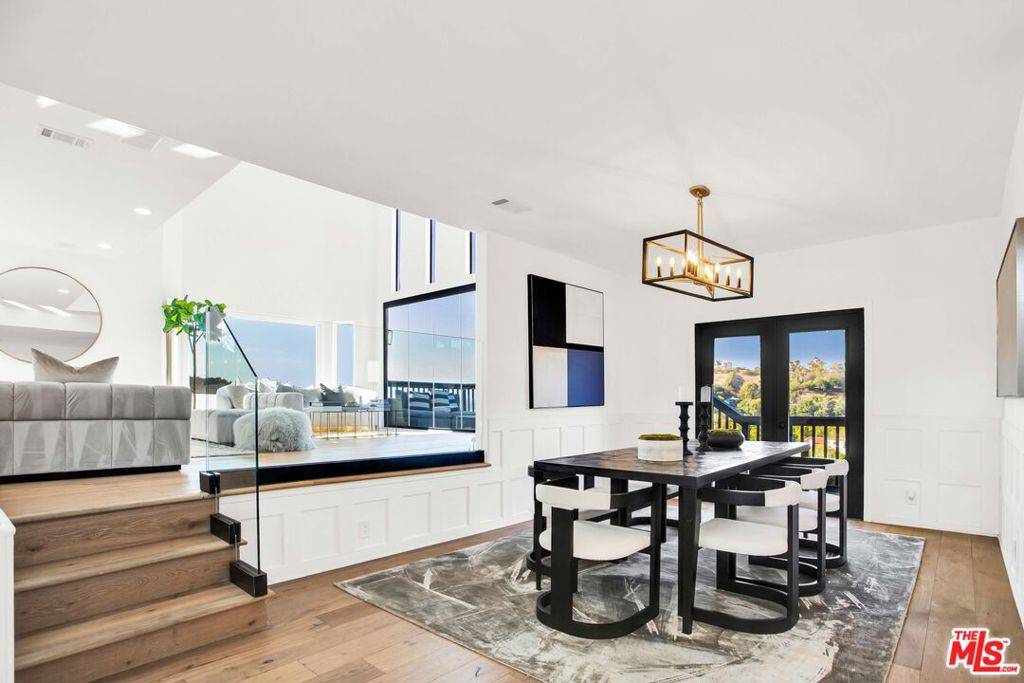 Studio City, CA 91604,11559 Dona Teresa DR