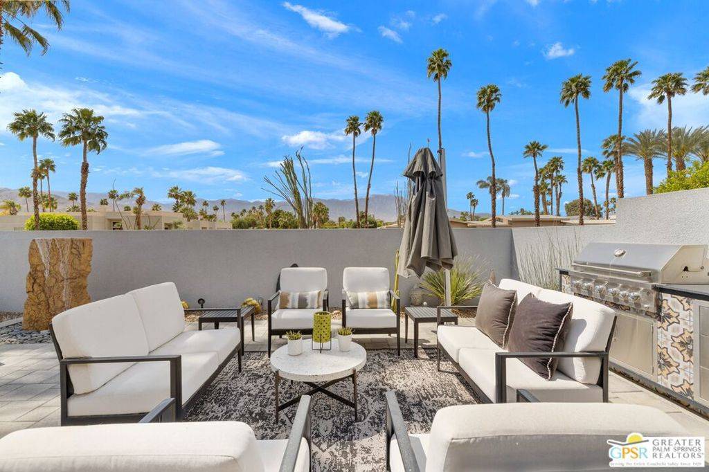 Rancho Mirage, CA 92270,36870 Los Alamos RD