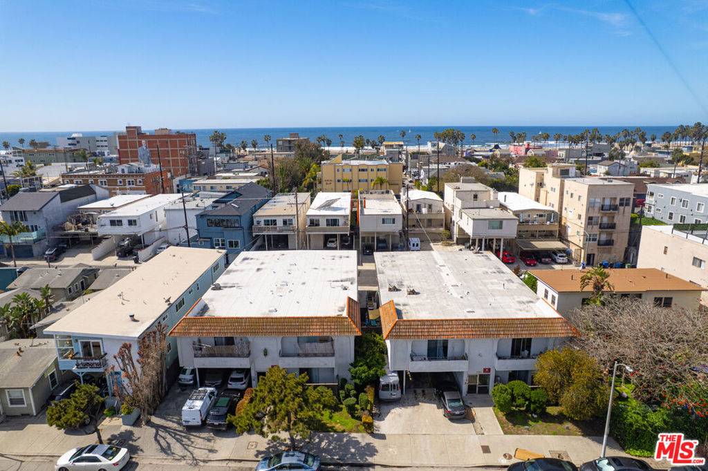 Venice, CA 90291,1917 Canal ST