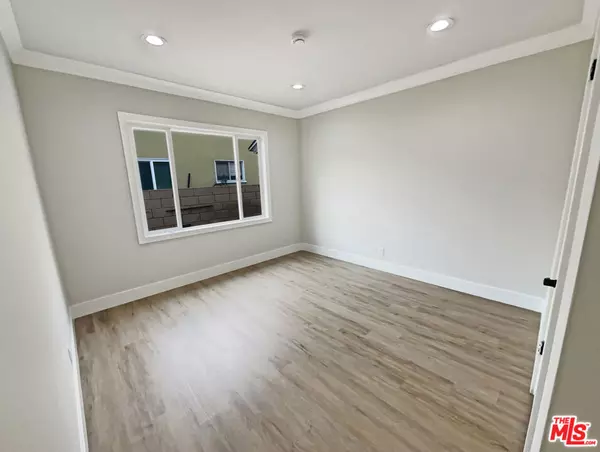 Long Beach, CA 90808,7165 E Wardlow RD