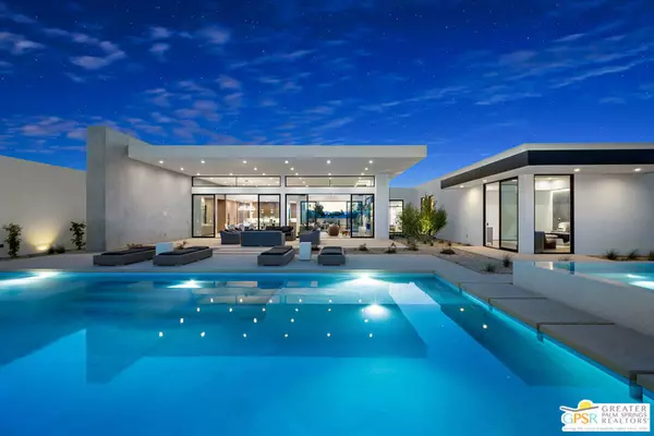 Rancho Mirage, CA 92270,3 Wren CT