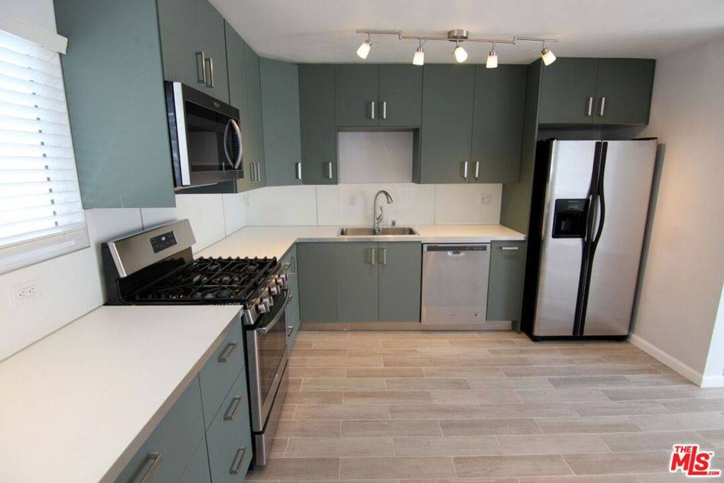 529 W Macarthur AVE #4, San Pedro, CA 90731