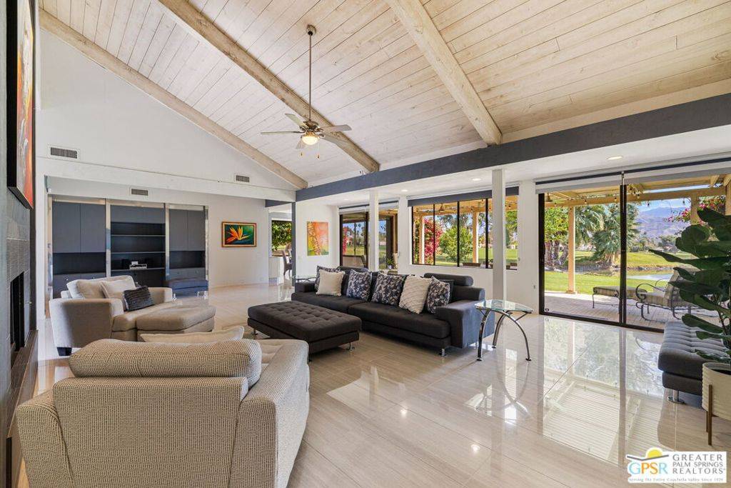 Rancho Mirage, CA 92270,514 Desert West DR