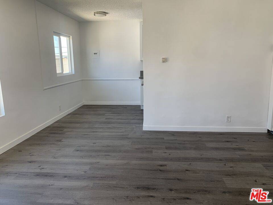 Los Angeles, CA 90043,6800 West BLVD #6