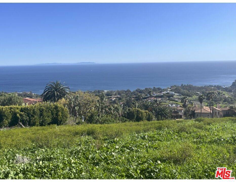 Malibu, CA 90265,5915 Murphy WAY